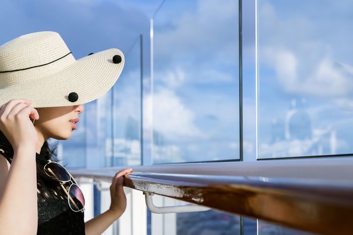 Instalación de láminas solares interiores