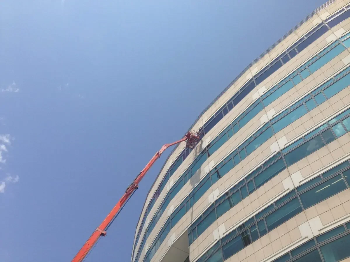 lamina solar Prestige 40 - WTC Barcelona