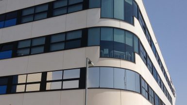 ¿Que son las laminas efecto espejo?